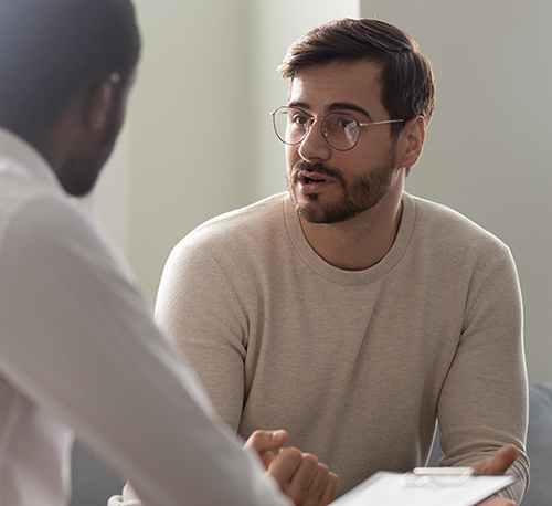 Meeting between employees