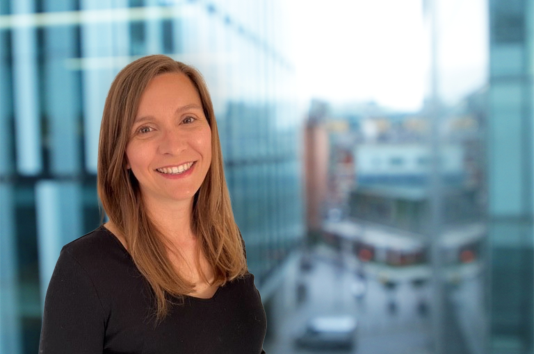 768 x 510px Helen Champ