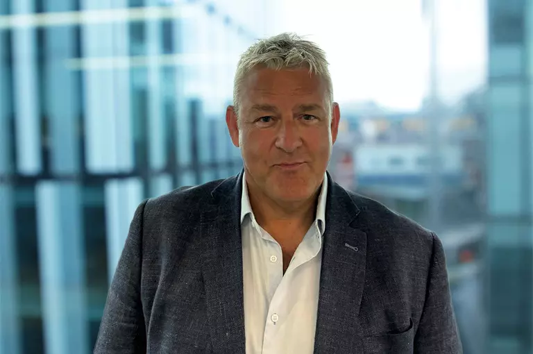 768 x 510px Chris Dunn2