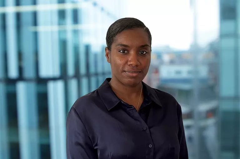 768 x 510pxLisa Varela