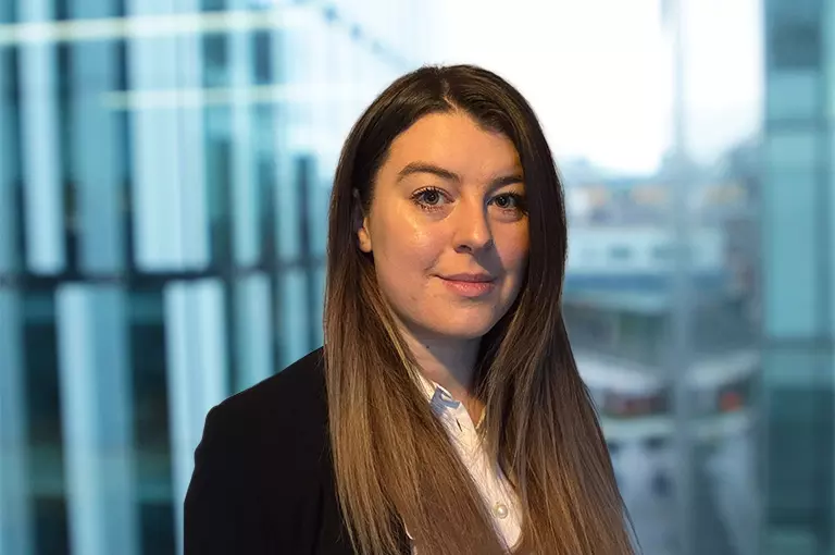 768 x 510pxStephanie Pa