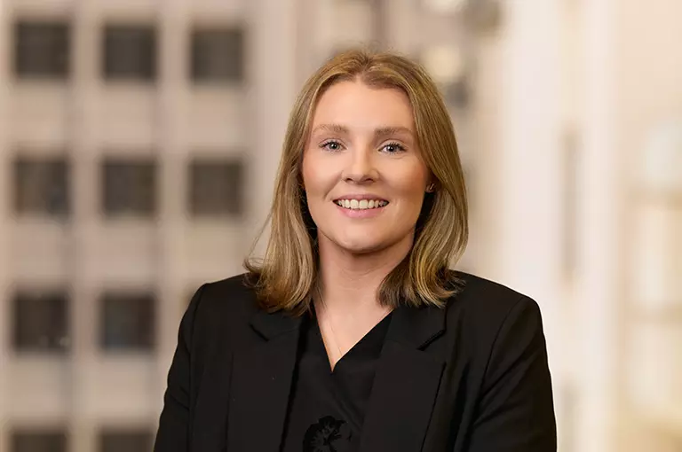 Ashleigh Ferrie 768 x 510px