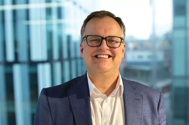 Dean Gormley 768 x 510px