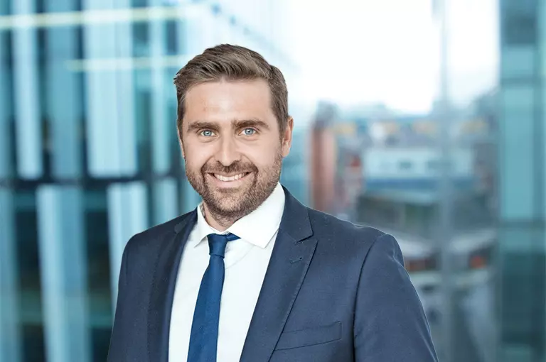 Felix Goebel 768 x 510px