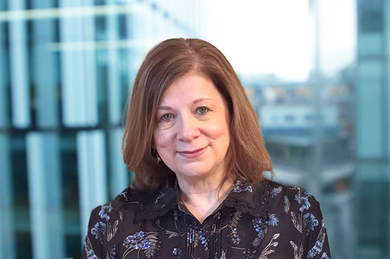 Jenny Leonard 768 x 510px