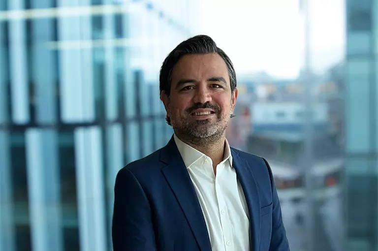 Michael Biltoo 768 x 510px