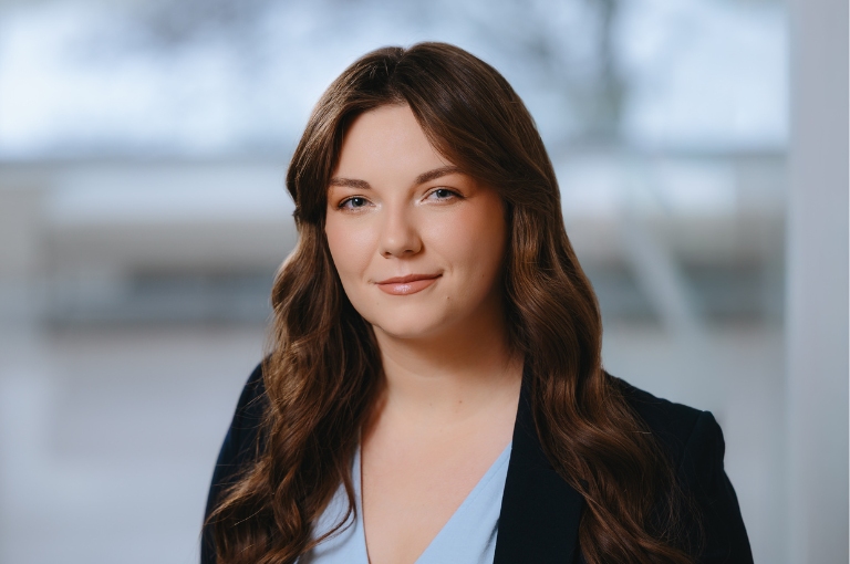 Sztandera Joanna 768x510