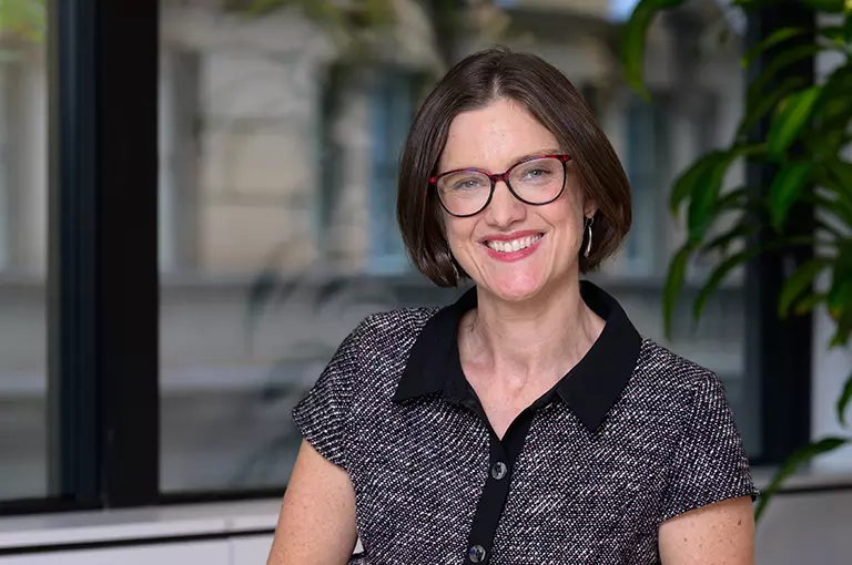 Yasmin Bell 768 x 510px